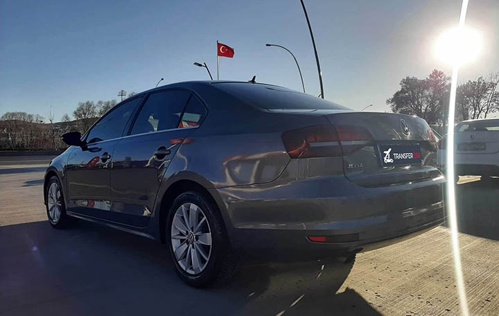 Volkswagen Jetta (LÜKS)