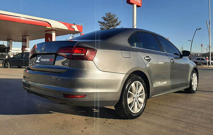Volkswagen Jetta (LÜKS)